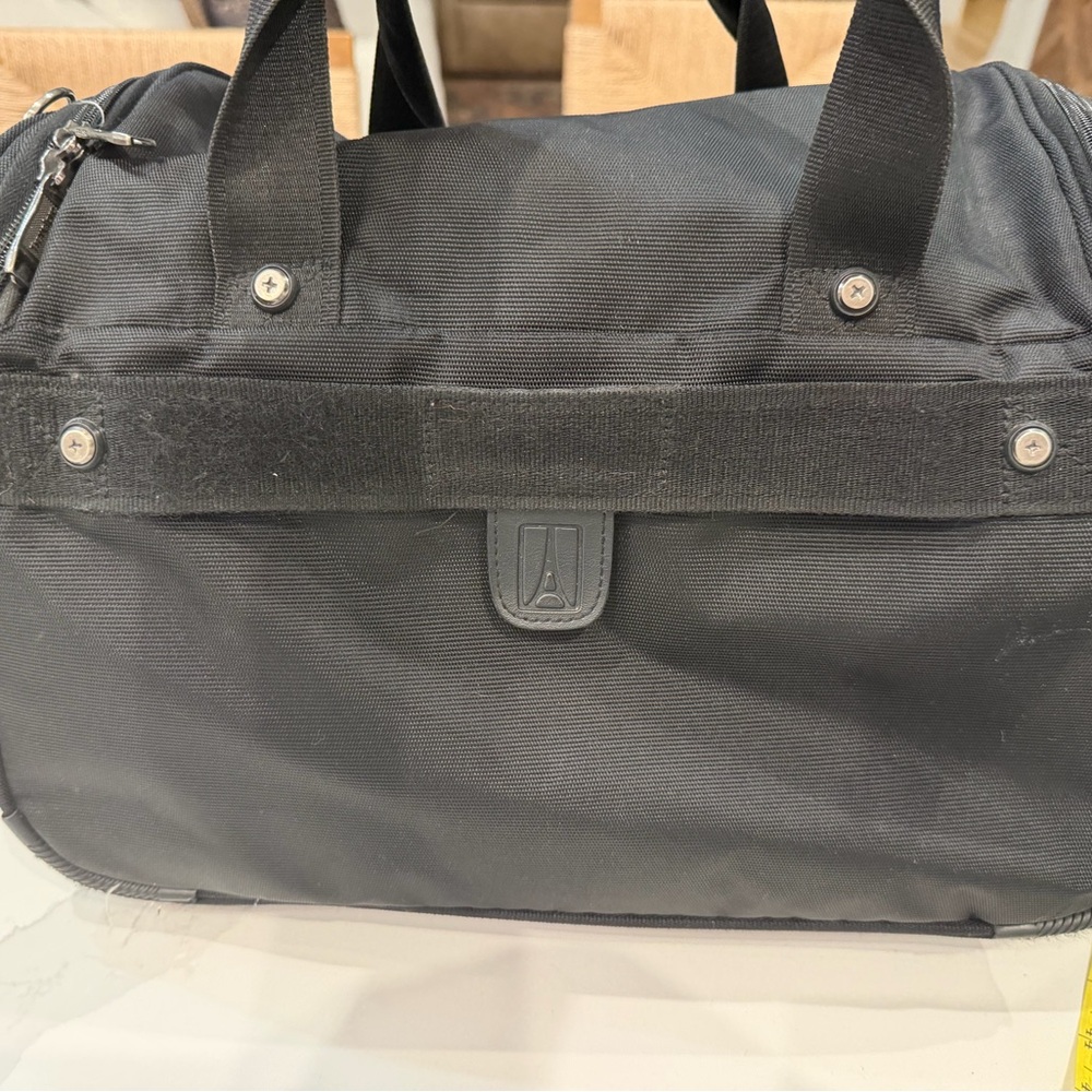Elegant Black Mini Bag - Picture 8 of 12